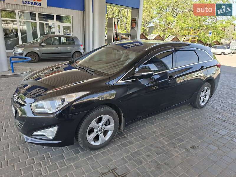 Универсал Hyundai i40 2012 в Николаеве