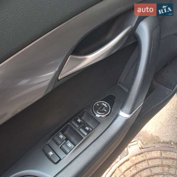 Седан Hyundai i40 2014 в Києві