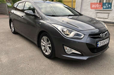 Универсал Hyundai i40 2012 в Пирятине
