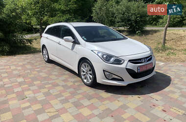 Универсал Hyundai i40 2012 в Ровно
