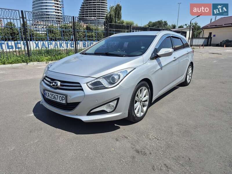 Універсал Hyundai i40 2011 в Києві