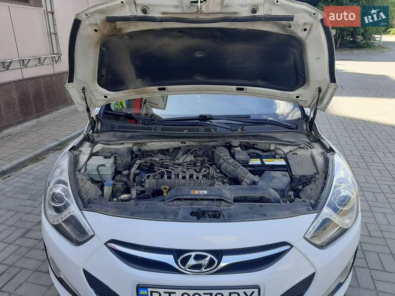 Универсал Hyundai i40 2011 в Херсоне