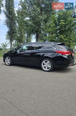 Универсал Hyundai i40 2014 в 
