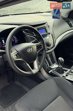 Универсал Hyundai i40 2011 в 