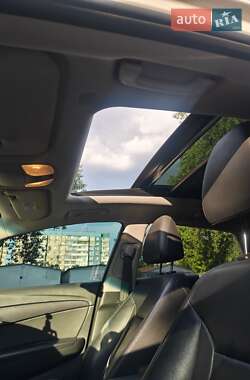 Универсал Hyundai i40 2014 в Днепре