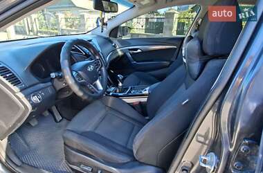 Седан Hyundai i40 2012 в 
