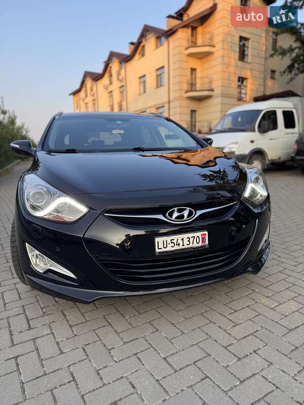 Универсал Hyundai i40 2013 в Золочеве