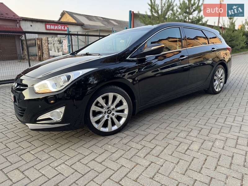 Универсал Hyundai i40 2013 в Золочеве