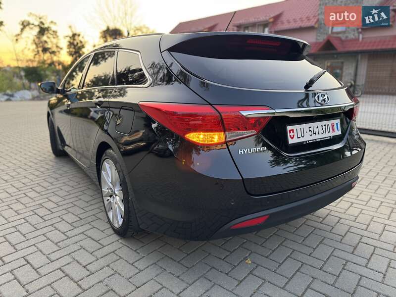 Универсал Hyundai i40 2013 в Золочеве