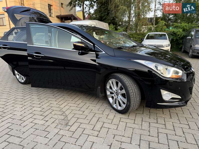 Универсал Hyundai i40 2013 в Золочеве