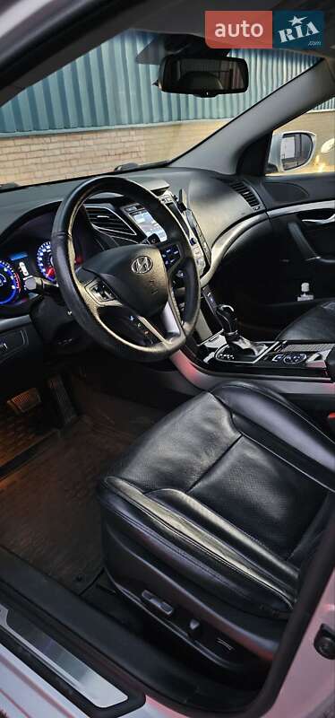 Седан Hyundai i40 2012 в Киеве