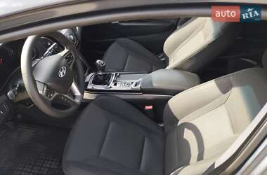 Универсал Hyundai i40 2012 в 