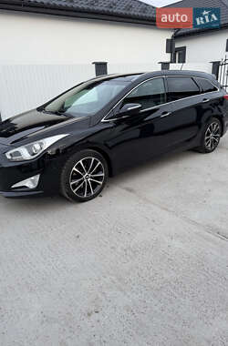 Универсал Hyundai i40 2012 в 