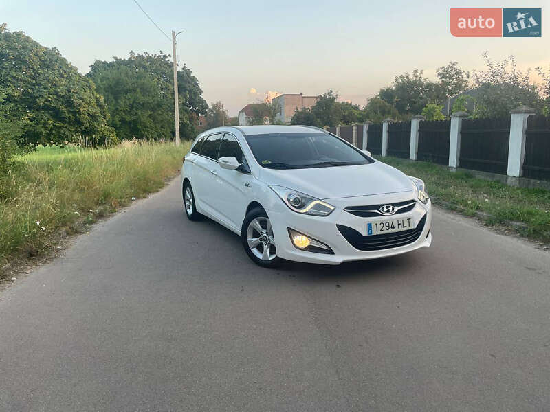 Универсал Hyundai i40 2012 в Ивано-Франковске фото 9 Универсал Hyundai i40 2012 в Ивано-Франковске