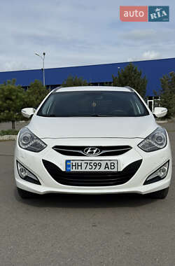 Универсал Hyundai i40 2011 в 