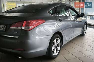 Седан Hyundai i40 2013 в 