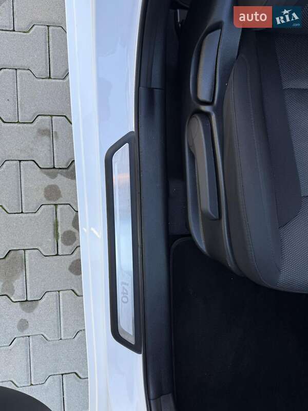 Універсал Hyundai i40 2016 в Дубні фото 51 Універсал Hyundai i40 2016 в Дубні