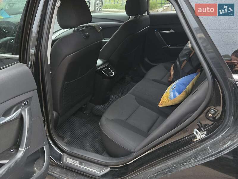 Універсал Hyundai i40 2013 в Києві фото 13 Універсал Hyundai i40 2013 в Києві