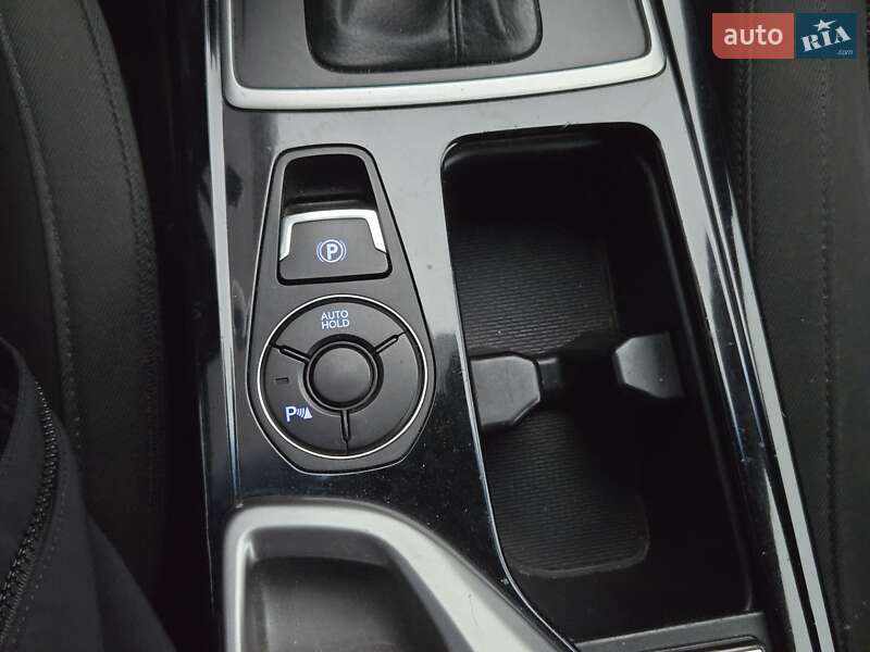 Універсал Hyundai i40 2013 в Києві фото 23 Універсал Hyundai i40 2013 в Києві