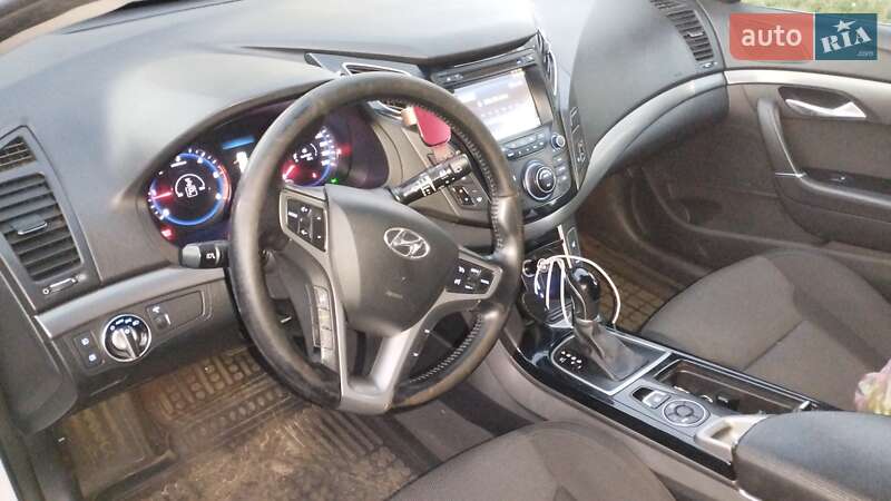 Універсал Hyundai i40 2014 в Києві фото 9 Універсал Hyundai i40 2014 в Києві