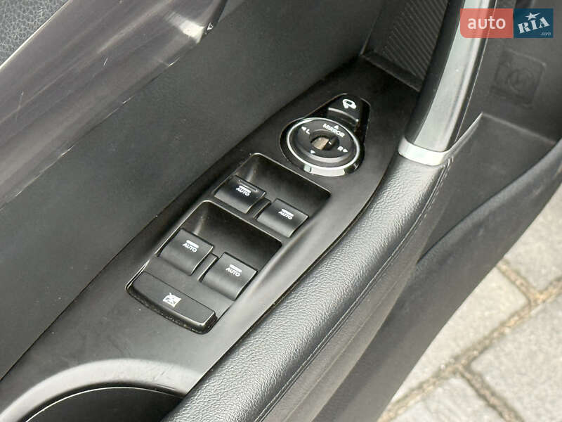 Універсал Hyundai i40 2012 в Черкасах