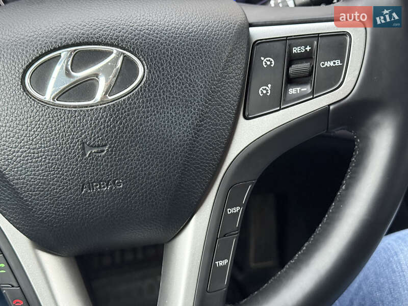 Універсал Hyundai i40 2012 в Черкасах