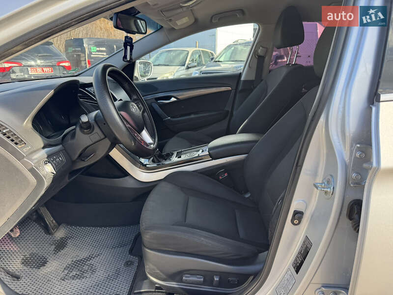 Універсал Hyundai i40 2014 в Дубні