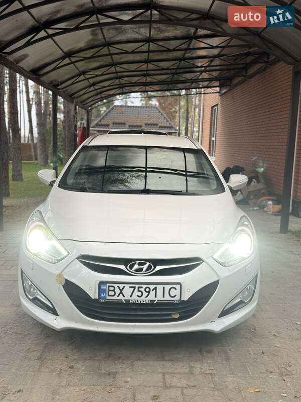 Универсал Hyundai i40 2014 в Киеве