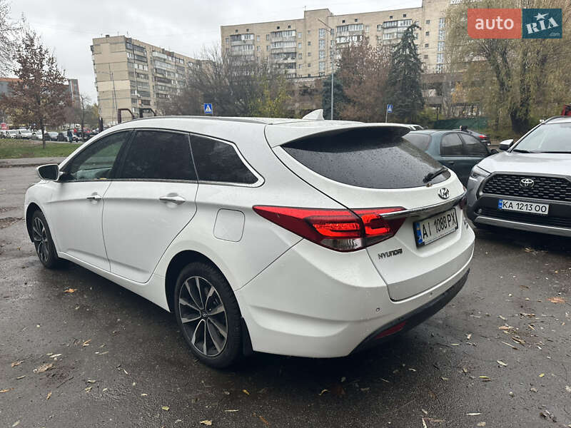 Универсал Hyundai i40 2015 в Киеве