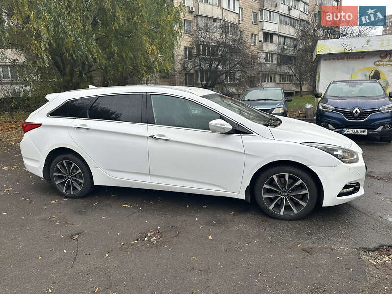 Универсал Hyundai i40 2015 в Киеве
