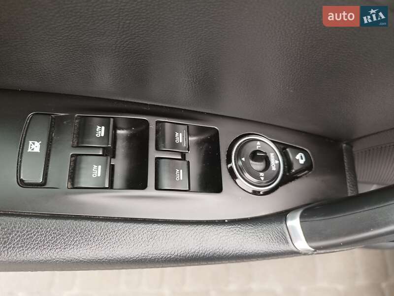 Універсал Hyundai i40 2013 в Києві