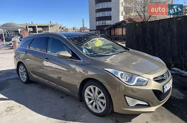 Универсал Hyundai i40 2011 в Ровно