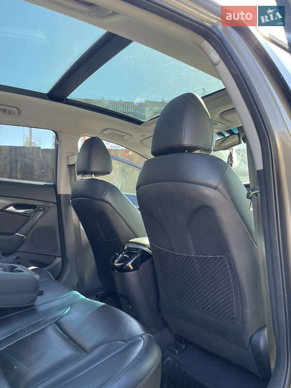 Универсал Hyundai i40 2011 в Ровно фото 13 Универсал Hyundai i40 2011 в Ровно