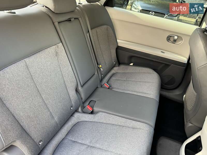 Внедорожник / Кроссовер Hyundai Ioniq 5 2021 в Киеве