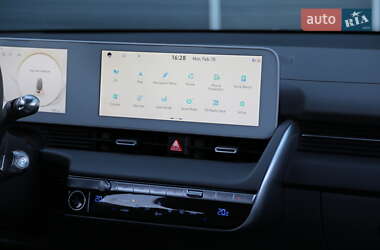 Внедорожник / Кроссовер Hyundai Ioniq 5 2022 в 