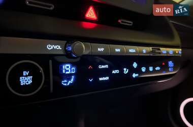 Позашляховик / Кросовер Hyundai Ioniq 5 2023 в 