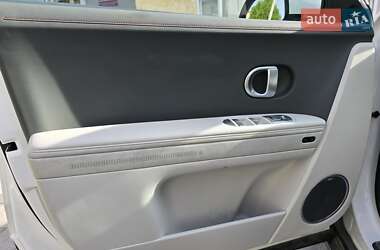 Внедорожник / Кроссовер Hyundai Ioniq 5 2022 в 