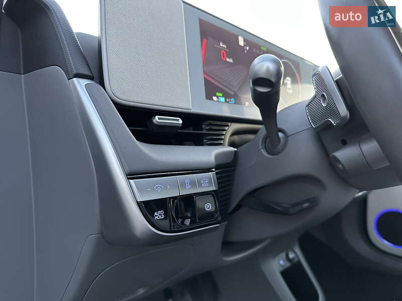 Внедорожник / Кроссовер Hyundai Ioniq 5 2023 в Ровно