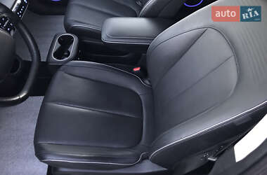 Позашляховик / Кросовер Hyundai Ioniq 5 2021 в 
