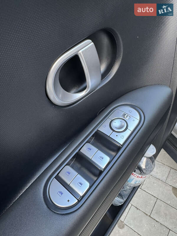 Внедорожник / Кроссовер Hyundai Ioniq 5 2022 в Ровно фото 35 Внедорожник / Кроссовер Hyundai Ioniq 5 2022 в Ровно
