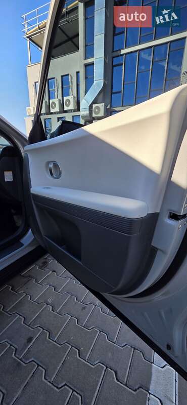 Внедорожник / Кроссовер Hyundai Ioniq 5 2024 в Ровно