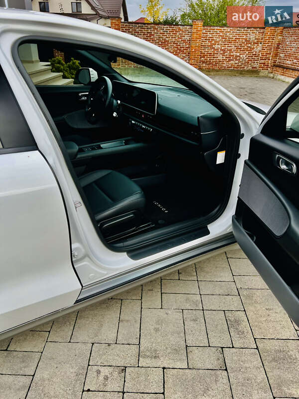 Фастбэк Hyundai Ioniq 6 2023 в Ивано-Франковске