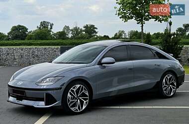 Фастбэк Hyundai Ioniq 6 2023 в 