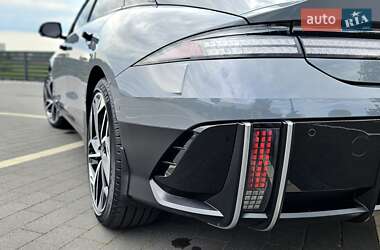 Фастбэк Hyundai Ioniq 6 2023 в 