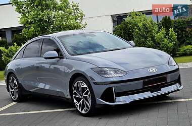 Фастбэк Hyundai Ioniq 6 2023 в 