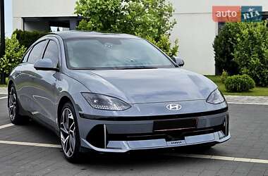 Фастбэк Hyundai Ioniq 6 2023 в 
