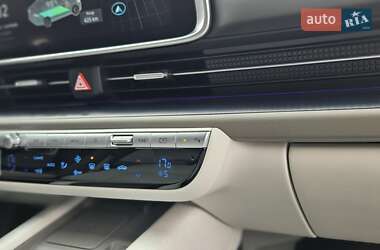 Фастбэк Hyundai Ioniq 6 2023 в 