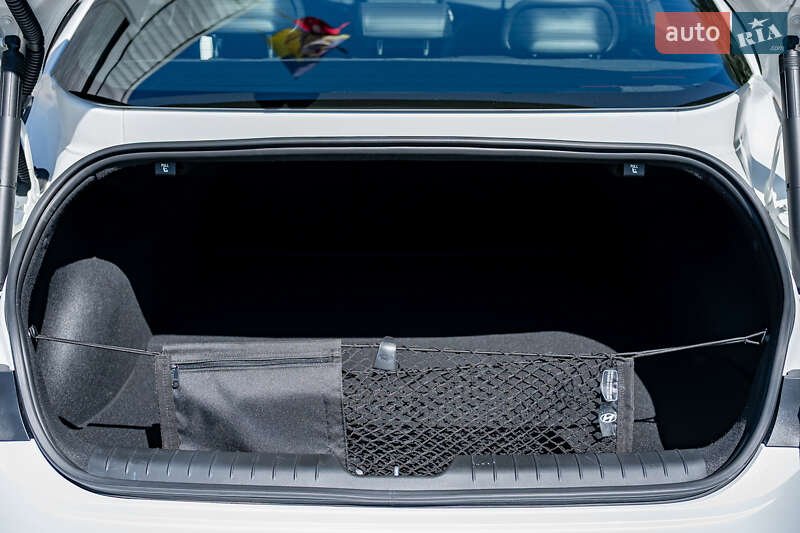 Фастбэк Hyundai Ioniq 6 2023 в Киеве