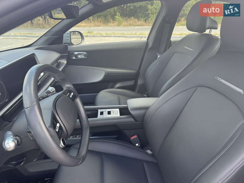 Фастбэк Hyundai Ioniq 6 2023 в Кропивницком фото 9 Фастбэк Hyundai Ioniq 6 2023 в Кропивницком