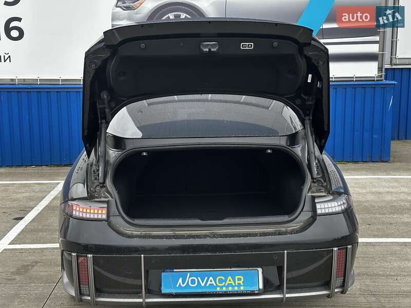 Фастбэк Hyundai Ioniq 6 2023 в Киеве фото 10 Фастбэк Hyundai Ioniq 6 2023 в Киеве